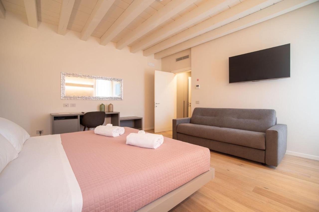 Calcirelli Suites Βερόνα Εξωτερικό φωτογραφία