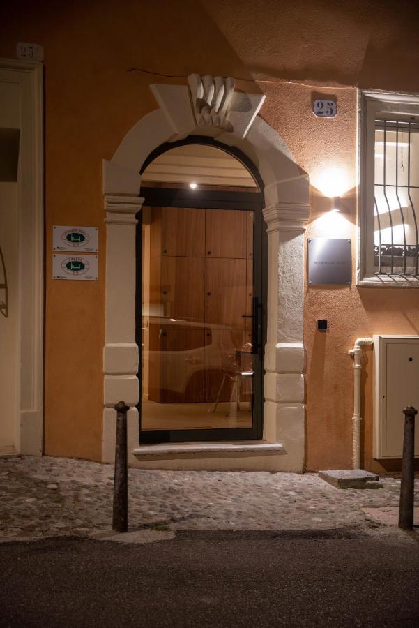 Calcirelli Suites Βερόνα Εξωτερικό φωτογραφία